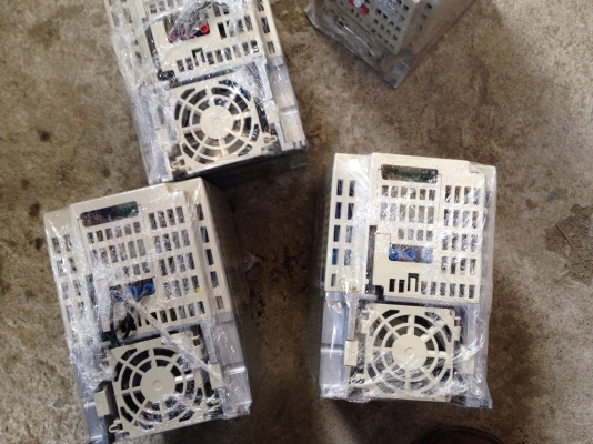 ขาย Inverter 2HP. 380V Omron สภาพสวย ตัดออกจากตู้ มี 4 ตัวครับ