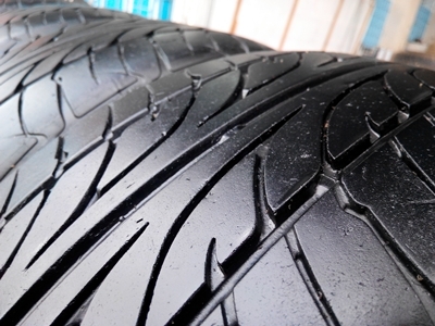 ยาง Dunlop 195/55/15 ปี12 กับ 13 อย่างละ2เส้น