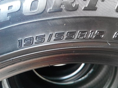ยาง Dunlop 195/55/15 ปี12 กับ 13 อย่างละ2เส้น