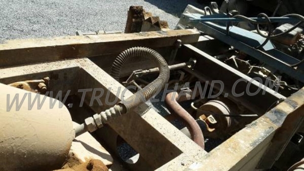 รถบรรทุก 6 ล้อดั้มพ์ ISUZU NPR