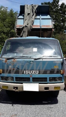 รถบรรทุก 6 ล้อดั้มพ์ ISUZU NPR