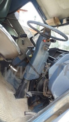 รถบรรทุก 6 ล้อดั้มพ์ ISUZU NPR