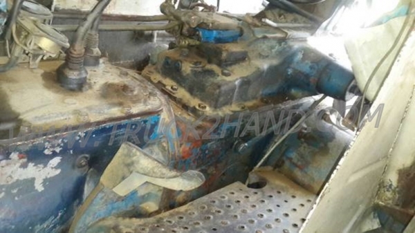 รถไถฟอร์ด6610เพลาเดียวเสื้อลาย