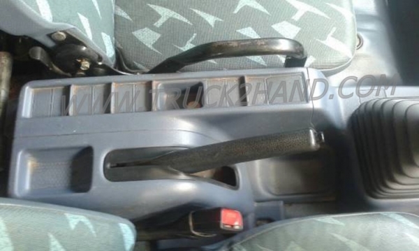 รถบรรทุก 6 ล้อดัมพ์ HINO MEGA FC 150 แรงม้า รถบรรทุก 6 ล้อดัมพ์ HINO MEGA FC 150 แรงม้า