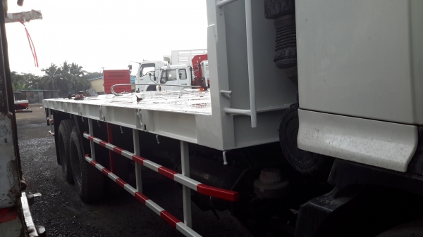 สิบล้อกระบะพื้นเรียบ HINO MEGA FL1J กระยาว 7.5 เมตร สภาพสวยพร้อมใช้งาน