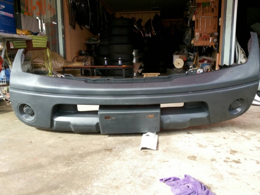 กันชนหน้า นิสสัน นาวาร่า ของแท่้มือสอง