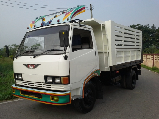 HINO KM777 (6ล้อดั๊ม ) แท้ รถสภาพสวยพร้อมใช้งาน ขาย 450,000 บาท(ติดต่อ ศุภากร 081-4252943