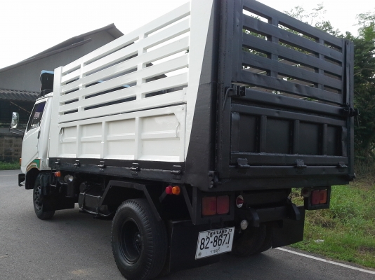 HINO KM777 (6ล้อดั๊ม ) แท้ รถสภาพสวยพร้อมใช้งาน ขาย 450,000 บาท(ติดต่อ ศุภากร 081-4252943