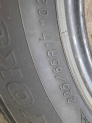 225/65R17 YOKOHAMA PARADA Spec-c ชุด 4 เส้น TEL.081-427-3941 225/65R17 YOKOHAMA PARADA Spec-c ชุด 4 เส้น TEL.081-427-3941