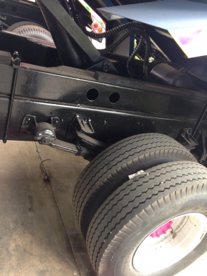 ขายรถหกล้อนำเข้า มีทะเบียน พร้อมใช้งาน สภาพดี ราคาถูก