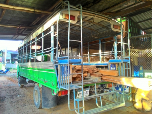 ขายรถ 6 ล้อ Isuzu 115 แรงม้า ปี 2538