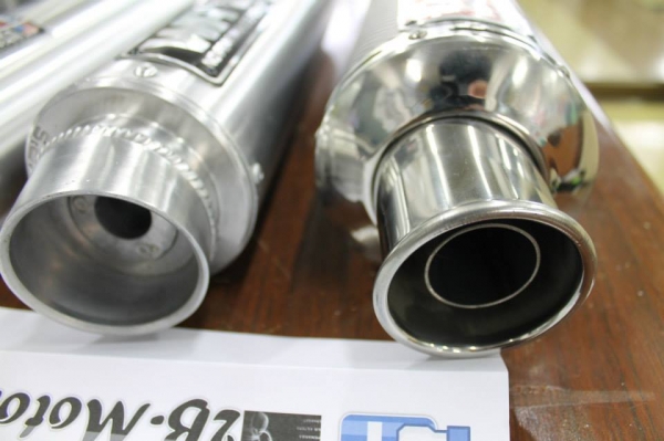 ขายท่อ Bigbike Yoshimura WRS ของใหม่ พร้อมอุปกรณ์ครบชุด ลำปาง -เชียงใหม่