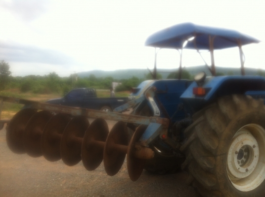 ขายรถไถ ฟอร์ด 6610 สองเพลาเสื้อลาย ขายรถไถ ฟอร์ด 6610 สองเพลาเสื้อลาย