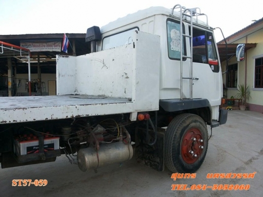 ขายด่วน รถบรรทุก 10 ล้อ MITSUBISHI FUSO 527 / 190 แรง 2 เพลา พื้นเรียบสภาพสวย พร้อมใช้งาน ราคาสุดคุ้ม