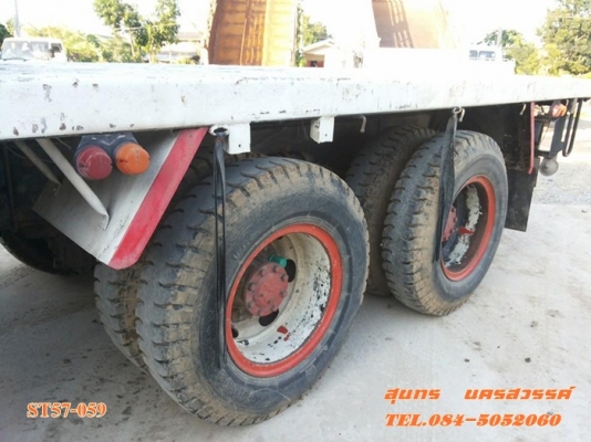 ขายด่วน รถบรรทุก 10 ล้อ MITSUBISHI FUSO 527 / 190 แรง 2 เพลา พื้นเรียบสภาพสวย พร้อมใช้งาน ราคาสุดคุ้ม