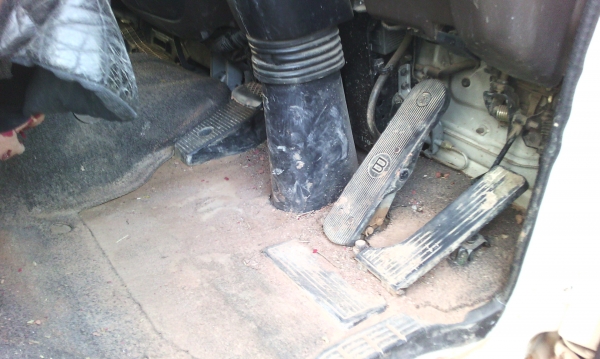 ขายด่วนรถ6ล้อโม้ปูน3.คิวเครือง210แรงม้ามีทะเบืยนเป็นเล่ม ขายด่วนรถ6ล้อโม้ปูน3.คิวเครือง210แรงม้ามีทะเบืยนเป็นเล่ม