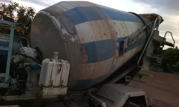 ขายด่วนรถ6ล้อโม้ปูน3.คิวเครือง210แรงม้ามีทะเบืยนเป็นเล่ม ขายด่วนรถ6ล้อโม้ปูน3.คิวเครือง210แรงม้ามีทะเบืยนเป็นเล่ม