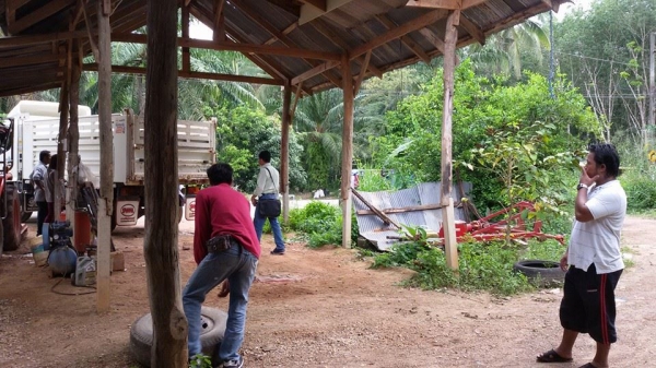 HINO FC9J  คุณสายลม บุญหว่าน นายก อบต.โคกสะอาด จากบุรีรัมภ์มัดจำกลางอากศเรียบร้อยแล้วคะ