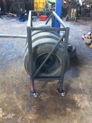 ยางมิชลิน215R14.XCD