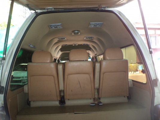 ขายรถตู้toyota หลังคาสูง ปี2000 ขายรถตู้toyota หลังคาสูง ปี2000