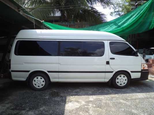 ขายรถตู้toyota หลังคาสูง ปี2000 ขายรถตู้toyota หลังคาสูง ปี2000