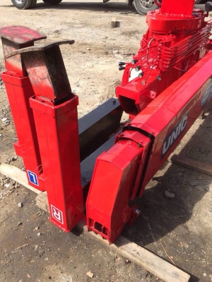 ขายเครน UNIC ขนาด 5 ตัน 3 ท่อน ท้อง V สภาพพร้อมใช้งาน