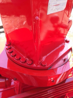 ขายเครน UNIC ขนาด 5 ตัน 3 ท่อน ท้อง V สภาพพร้อมใช้งาน