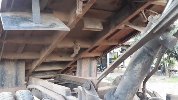 ขาย10ล้อดัมพ์เกษตร ISUZU JCM 185 ช่วงล่างใหญ่ ฟูโซ่ พ.เพาเวอร์ เบรคทิ๊ฟฟี่ เครื่องดี แชชซีสวย เอกสารพร้อมโอน จัดไฟแนนซ์ได้ คานหน้าใหญ่