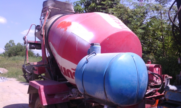 Mitsubishi CANTER 115 โม่ปูน 2.5 ติดเครน 2 ตัน ไม่มีทะเบียน