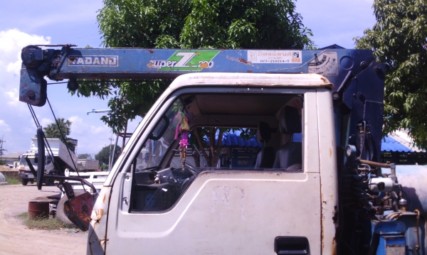 Mitsubishi CANTER 115 โม่ปูน 2.5 ติดเครน 2 ตัน ไม่มีทะเบียน