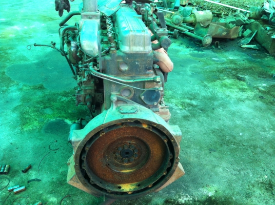 ขายเครื่อง Nissan PE