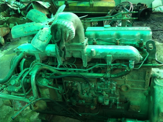 ขายเครื่อง Nissan PE