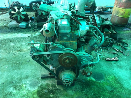 ขายเครื่อง Nissan PE