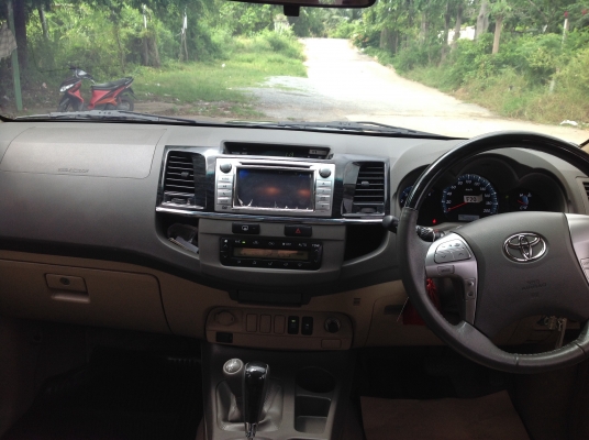 ขาย toyota fortuner ดีเซล