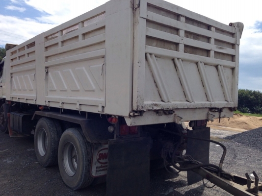 รถฮีโน่ 10 ล้อดั้ม 380 แรงม้า. ปี 53 ( ขายแม่ , ลูก )  สนใจติดต่อ  081 - 6079515