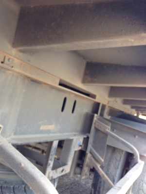 รถฮีโน่ 10 ล้อดั้ม 380 แรงม้า. ปี 53 ( ขายแม่ , ลูก )  สนใจติดต่อ  081 - 6079515