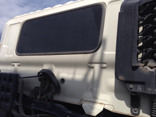 รถฮีโน่ 10 ล้อดั้ม 380 แรงม้า. ปี 53 ( ขายแม่ , ลูก )  สนใจติดต่อ  081 - 6079515