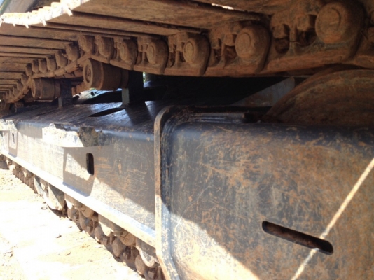 รถแบคโฮ  KOBELCO  200 YN - 8   ( ซุปเปอร์เอ็ก ) , ( รถใช้งาน  1,800  ชม. )   สนใจติดต่อ  081 - 6079515