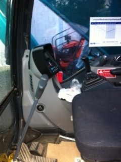 รถแบคโฮ  KOBELCO  200 YN - 8   ( ซุปเปอร์เอ็ก ) , ( รถใช้งาน  1,800  ชม. )   สนใจติดต่อ  081 - 6079515