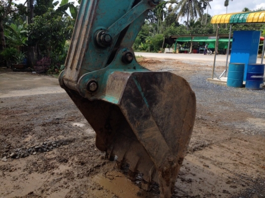 รถแบคโฮ  KOBELCO  200 YN - 8   ( ซุปเปอร์เอ็ก ) , ( รถใช้งาน  1,800  ชม. )   สนใจติดต่อ  081 - 6079515