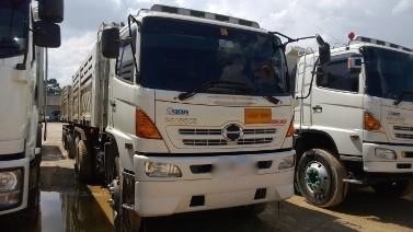 รถฮีโน่ 10 ล้อดั้ม 380 แรงม้า. ปี 55  ( ขายแม่ , ลูก )  สนใจติดต่อ  081 - 6079515