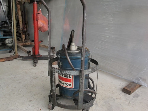 ขายถังน้ำมันมือโยกเติมน้ำมันพร้อมรถเข็น