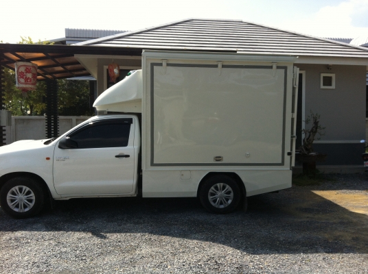 รับติดตั้งลิฟท์ท้าย