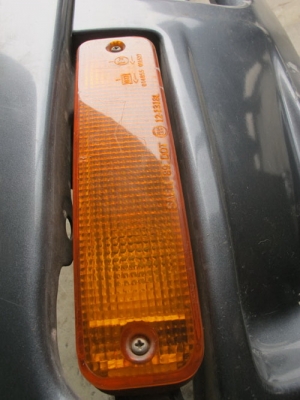 ขายกันชนเซิร์ฟสวยๆไม่มีรอยบุบพร้อมไฟเลี้ยว