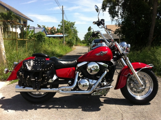 ขาย KAWASAKI VULCAN CLASSIC 1500 cc เอกสาร อินวอย สรรพสามิต แท้ รถไม่เคยล้มไม่มีรอย ปี 2000 วิ่ง 30000 โล ท่อ VANCE &amp; HINES กล่อง K&amp;N กระเป๋าหนังแท้ HD แฮนด์โหน HD แท้ สายไฟเก็บในแฮนด์หมด กระจกHD ยางหน้าหลังปี14 ชุดไฟสปอตร์ไลท์หน้า1คู่ กันชนหน้า พ