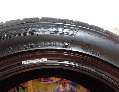 ยางซิ่ง,195-55-15 Bridgestone'RE002 สภาพแจ่มๆหนึ่งคู่ 2,200