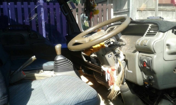 ISUZU NPR 120แรงฝาขาว ห้างแท้ปี 40 พร้อมหลังคาโดยสาร