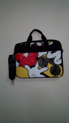 กระเป๋าโน้ตบุ๊คดีสนีย์มิคกี้เมาท์แท้ ราคาถูกๆ กระเป๋าโน้ตบุ๊คดีสนีย์มิคกี้เมาท์แท้ ราคาถูกๆ