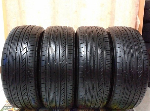 ยางยุ่น,215-55-17 TOYO C1S สภาพเต็มๆกลางปี13สี่เส้น 7,500