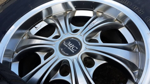 MIC ขอบ 16 6รู รัดยางบริสโตนปี 10 สภาพพร้อมใช้งานทันที ขายถูกๆ MIC ขอบ 16 6รู รัดยางบริสโตนปี 10 สภาพพร้อมใช้งานทันที ขายถูกๆ